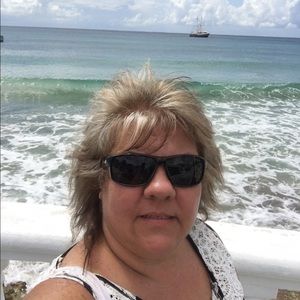 Meet your Posher, Nancy