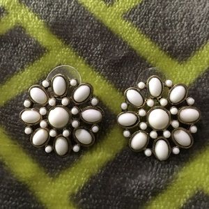 Lucky brand earrings