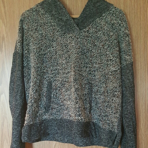 Lucky Brand sweat shirt