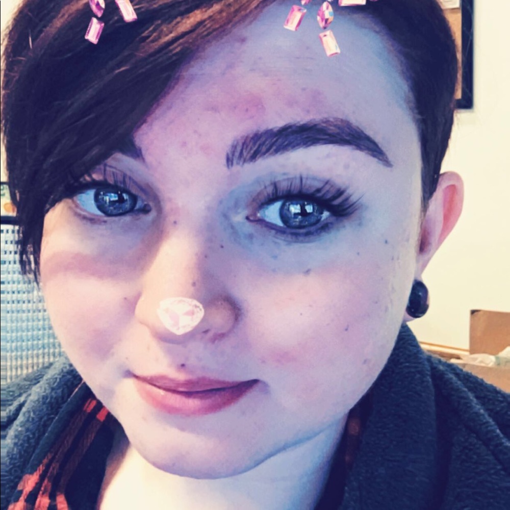 Meet your Posher, Paige