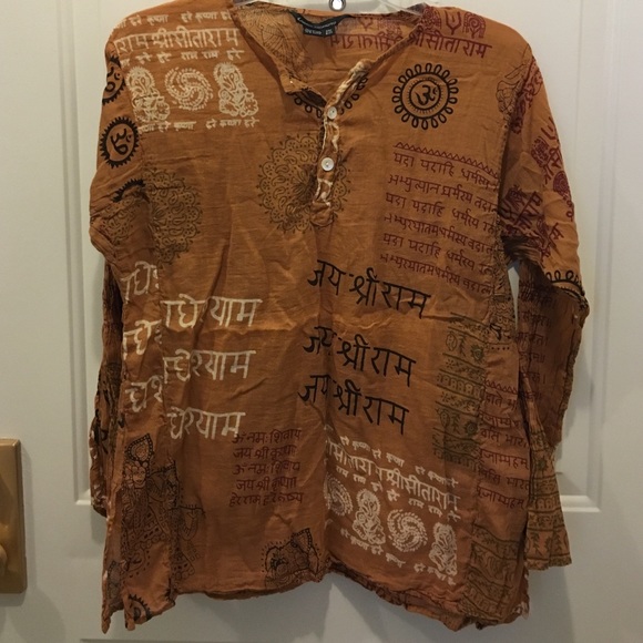 Unique longsleeve top