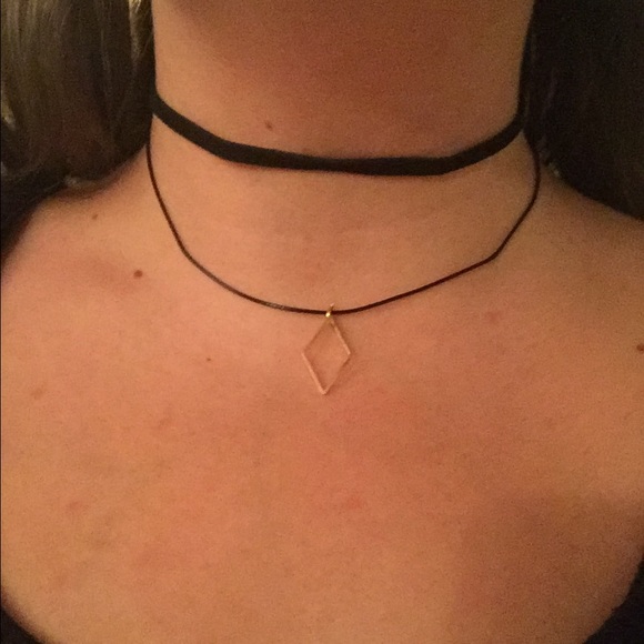 ❗️one left❗️Double Choker - Picture 3 of 3