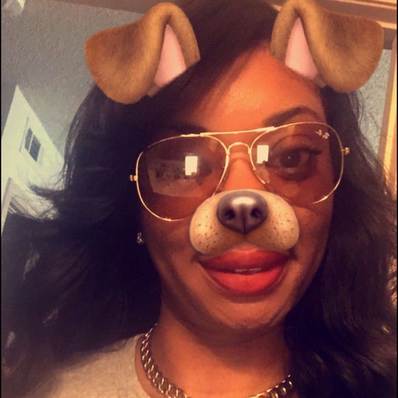 Meet your Posher, Piarra