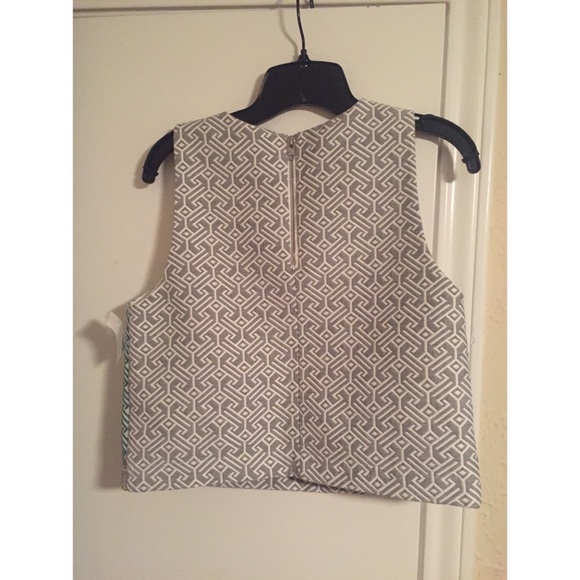 Cute TopShop Crop Top - Picture 2 of 2
