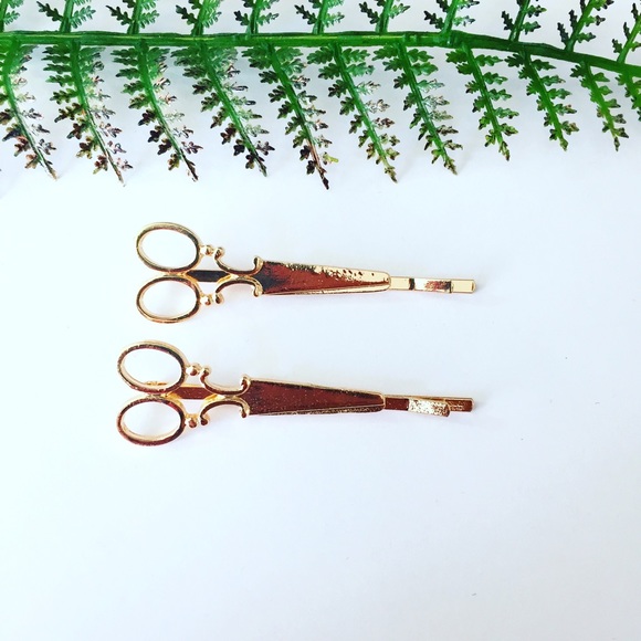 🍂Fall🍂Scissor Hair Clips - Picture 2 of 3