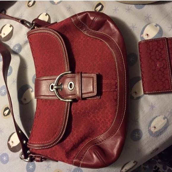 Perfect Coach purse & matching card wallet