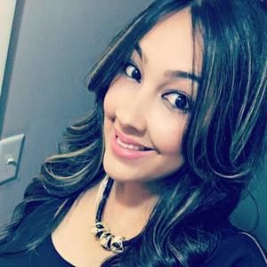 Meet your Posher, Keila