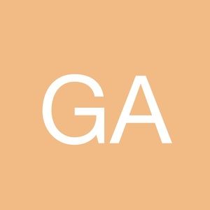 Meet your Posher, Gabby