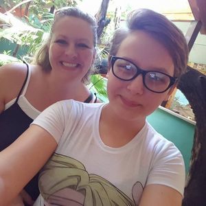 Meet your Posher, Debbie