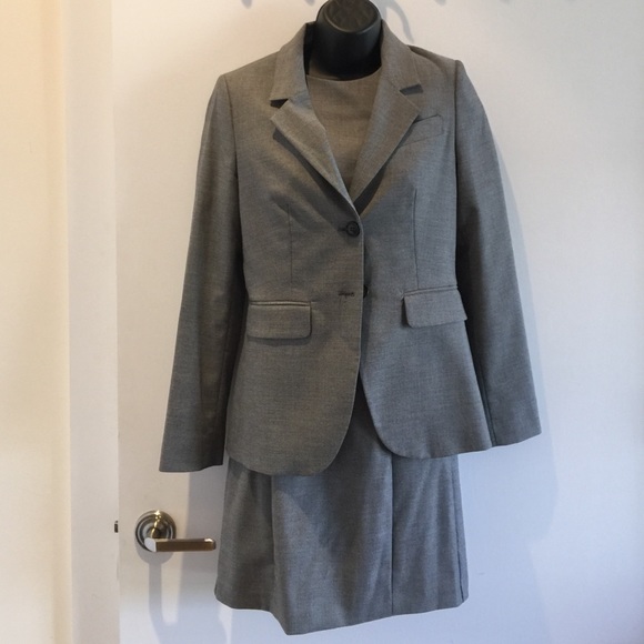 United colors of Benetton dress suit with jacket