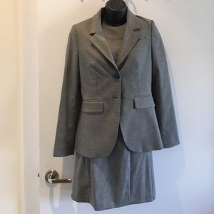 United colors of Benetton dress suit with jacket