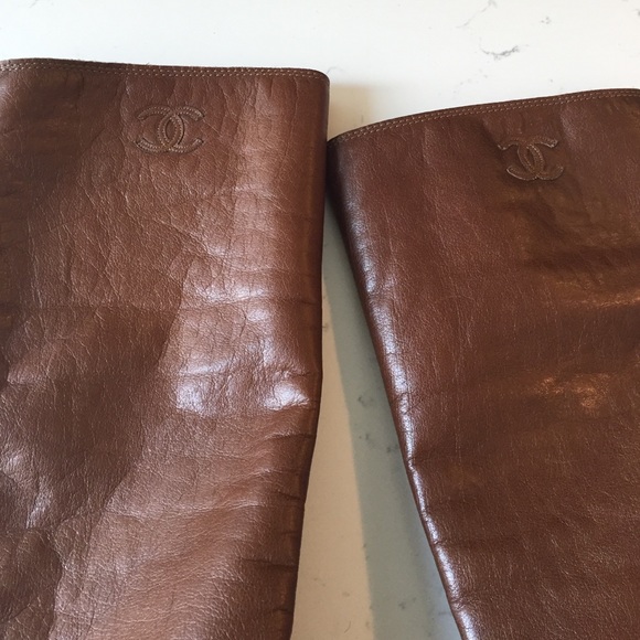 Chanel knee high boots size 37.5 - Picture 2 of 4