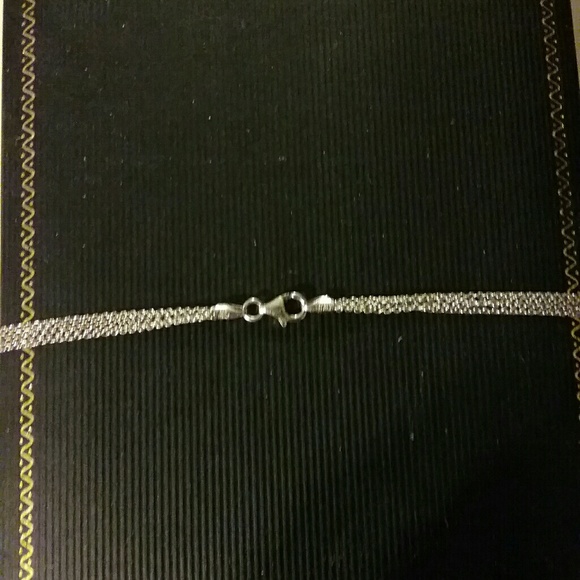 PUFFY HEART DIAMOND NECKLACE - Picture 4 of 5