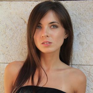 Meet your Posher, Elina