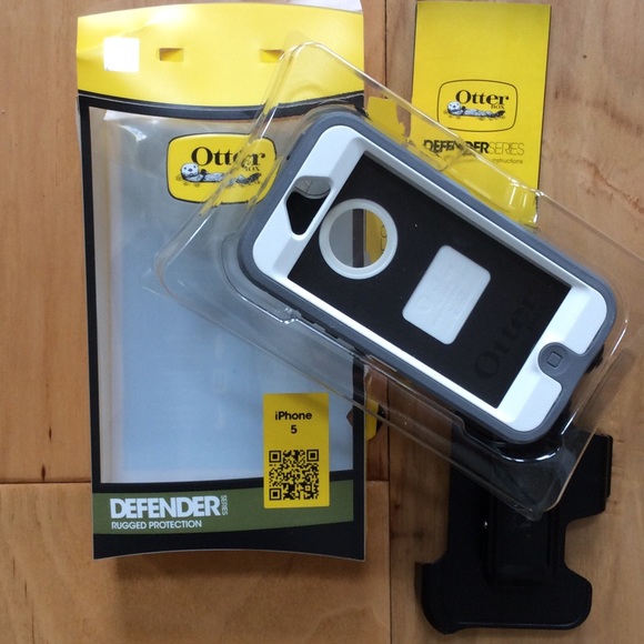 Otter Box Defender for iPhone5