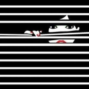 Meet your Posher, Crys