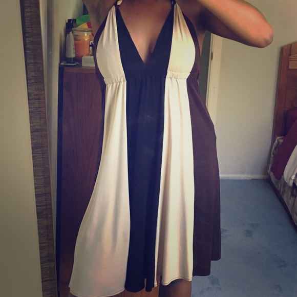 Halter Top Flowy Dress - Picture 1 of 3