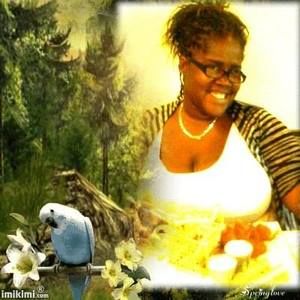 Meet your Posher, Roslyn