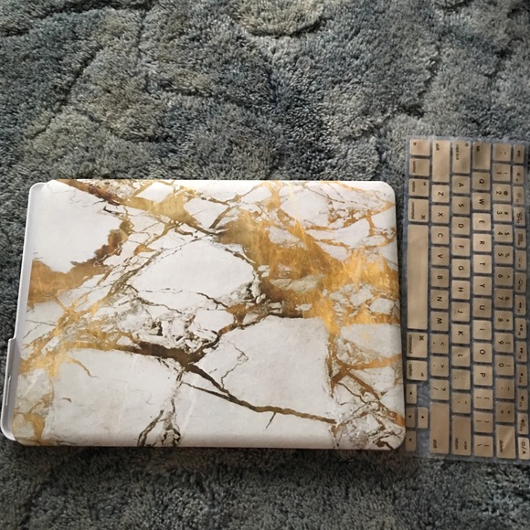 Accessories - MacBook Pro 13 (Non-Retina) Case