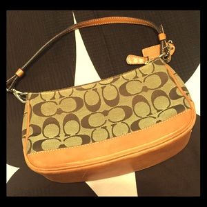 *REDUCED* Small Coach purse - great condition