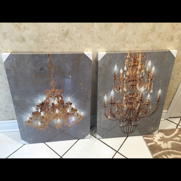 NWT chandelier wall pictures