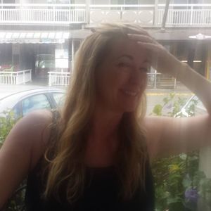 Meet your Posher, Janet