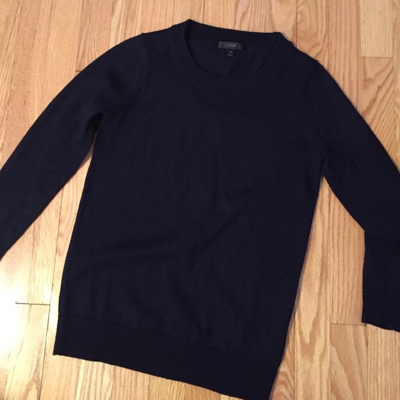 J crew tippi sweater navy new with tags! Size xs