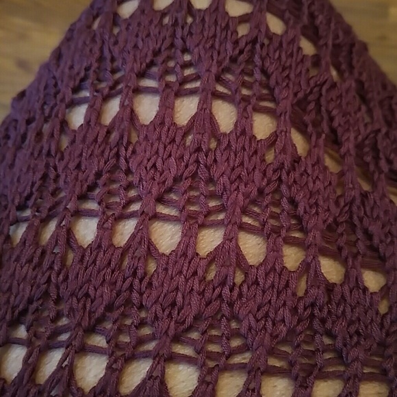 Price Drop*** Cute Open Sweater*** EUC*** - Picture 4 of 4