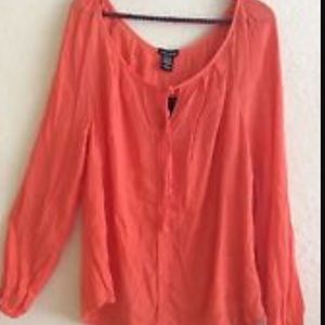 Long sleeve coral top