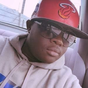 Meet your Posher, Ahmed