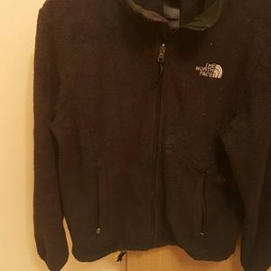 NORTH FACE FLEECE JACKET