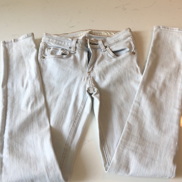 Rag & Bone skinny jeans size 25