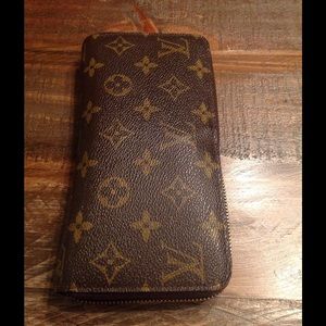 Louis Vuitton Wallet