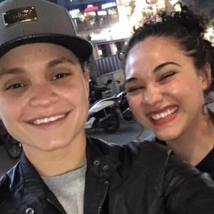 Meet your Posher, Rivera