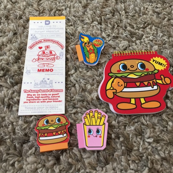 Hello kitty Hamburger set - Picture 1 of 1
