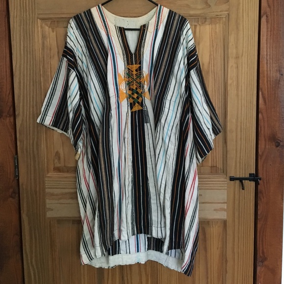 XL men's Dashiki poncho.