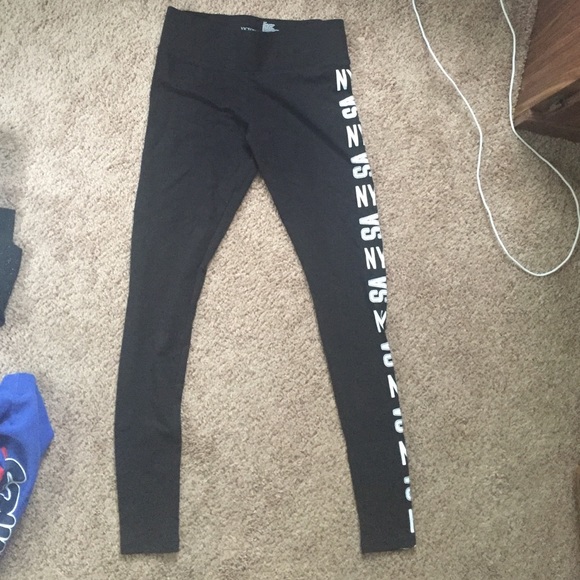 Victorias secret yoga pants