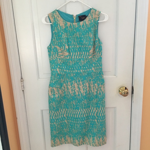 Dress Taylor made size 2