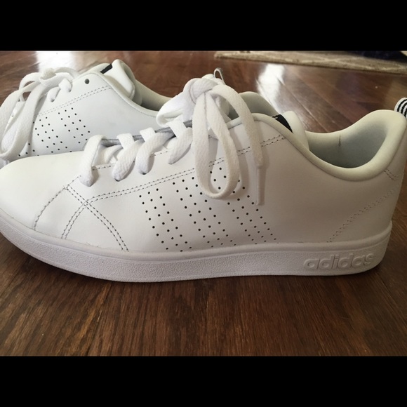 Adidas Neo Shoe