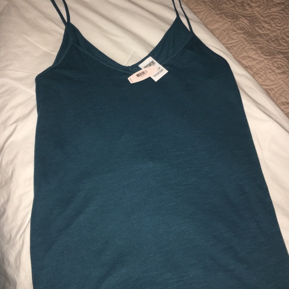 NWT Teal VS Pink tunic tank
