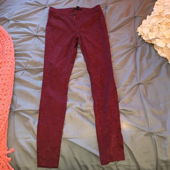Patterned pants