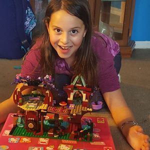 Meet your Posher, Jennifer