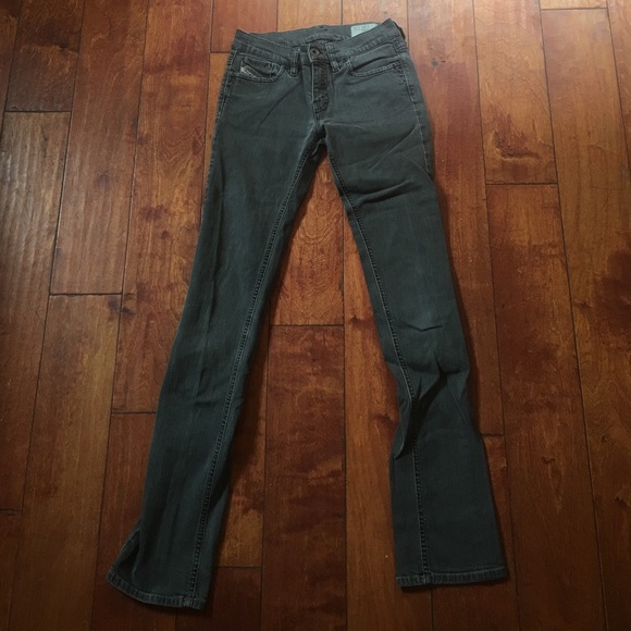 Grey wash diesel stretch skinny jean size 26