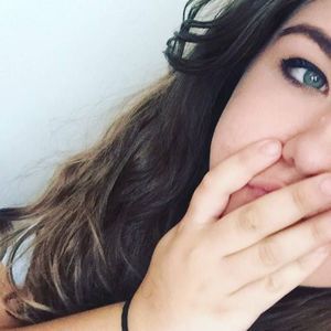 Meet your Posher, Couri