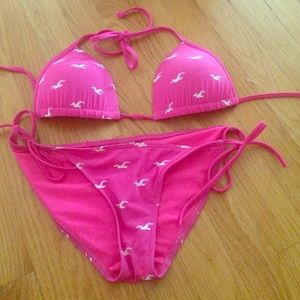 🐾SOLD🐾 Pink Hollister bikini ✨✨