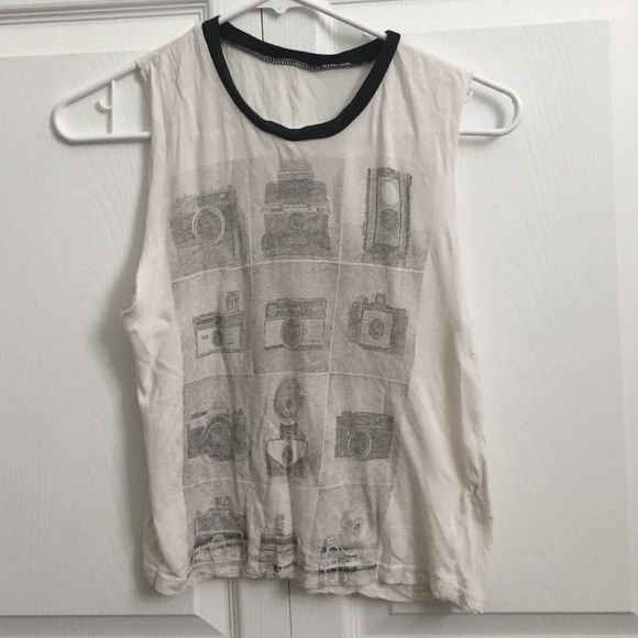 Vintage Camera Muscle Tee Brandy Melville - Picture 1 of 2