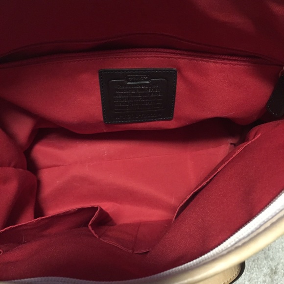 Authentic Coach handbag - Picture 3 of 4