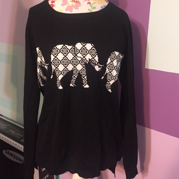 Rue 21 elephant sweater