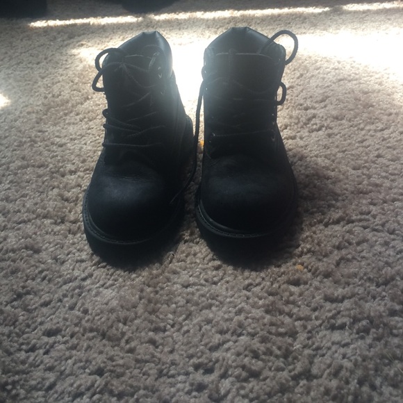 Timberlands - Picture 1 of 3