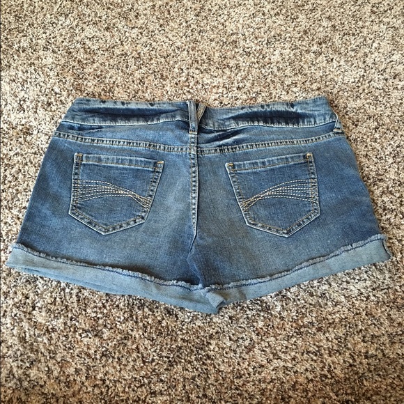 Decree Blue Jean Shorts (11) - Picture 2 of 3